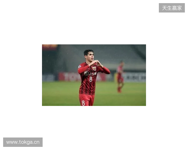 半场-约尼查助攻卡约、奥斯卡建功卡尔采夫双响 玉昆暂3-2新鹏城